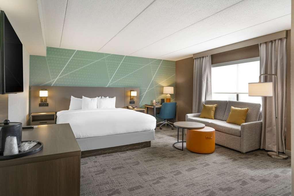 Comfort Inn & Suites Watertown - 1000 Islands Room photo